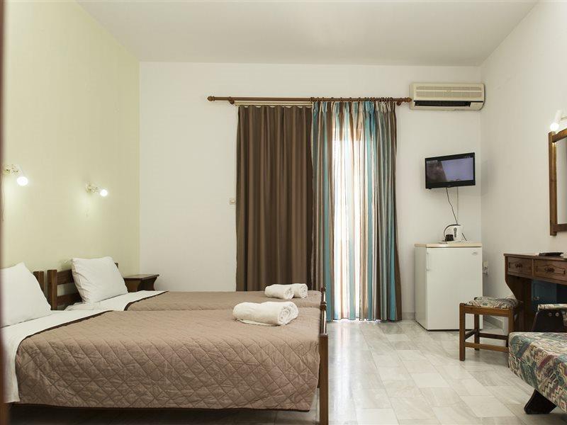 Revekka Apartment