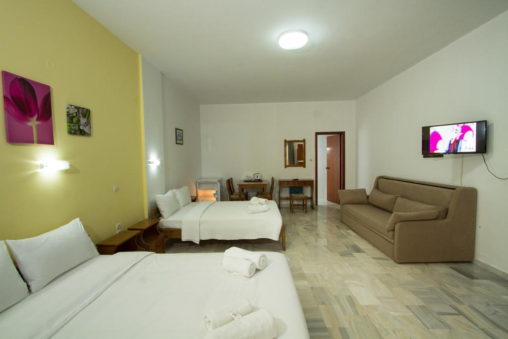 Revekka Apartment
