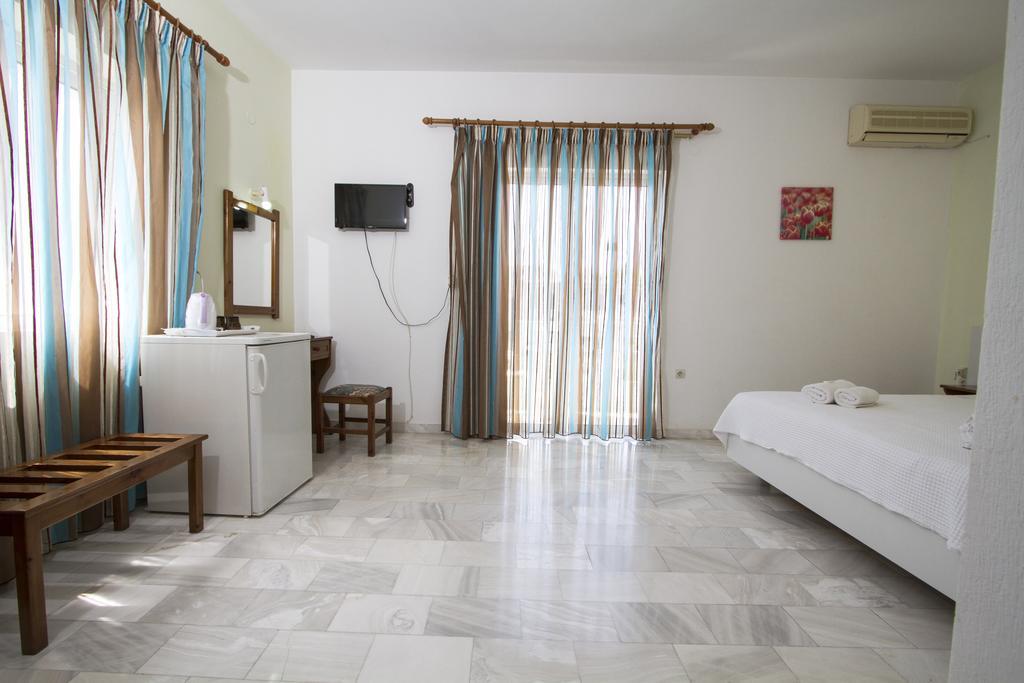 Revekka Apartment