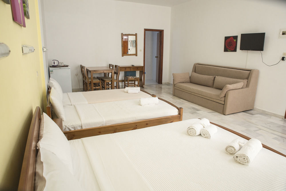 Revekka Apartment