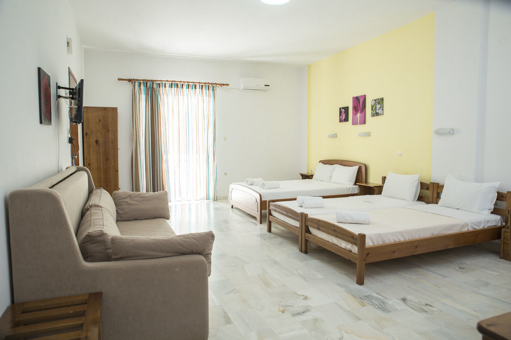 Revekka Apartment *